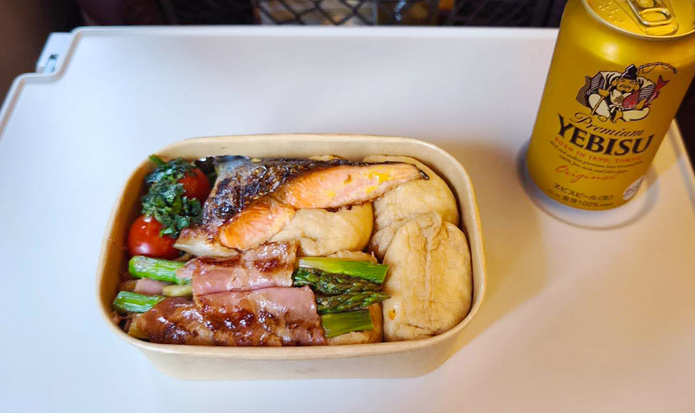 鮭西京焼きといなり寿司弁当